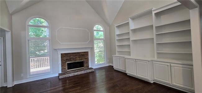 Building Photo - 606 Villa Estates Ln
