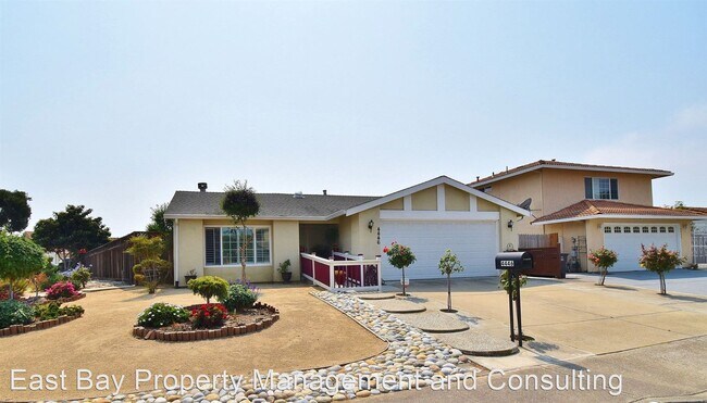 Building Photo - 5 br, 2 bath House - 4446 Alice Way
