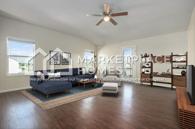 Foto del edificio - 1606 Samantha Ln