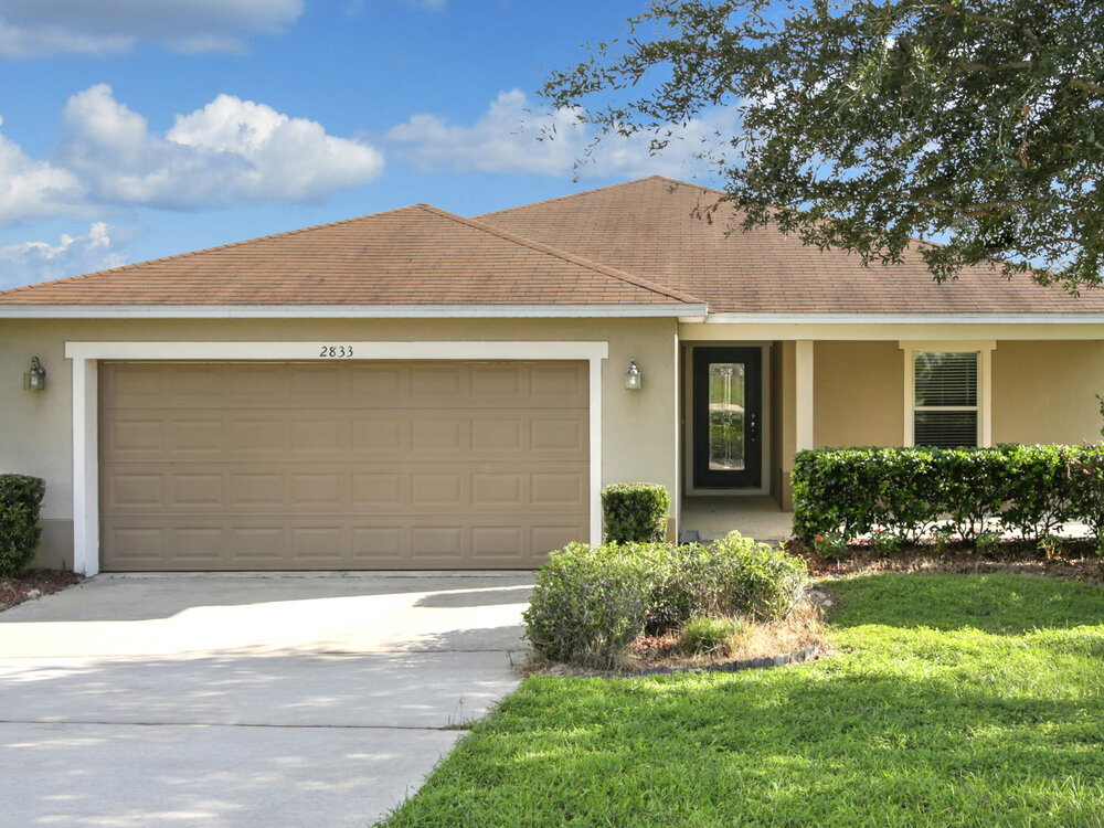 Foto principal - 2833 Breezy Meadow Rd
