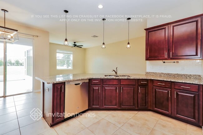 Building Photo - 3742 Silverlake Way