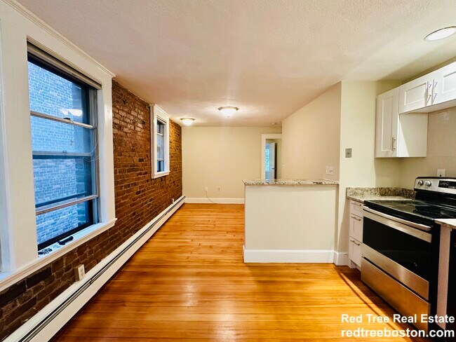 Building Photo - 39 South St