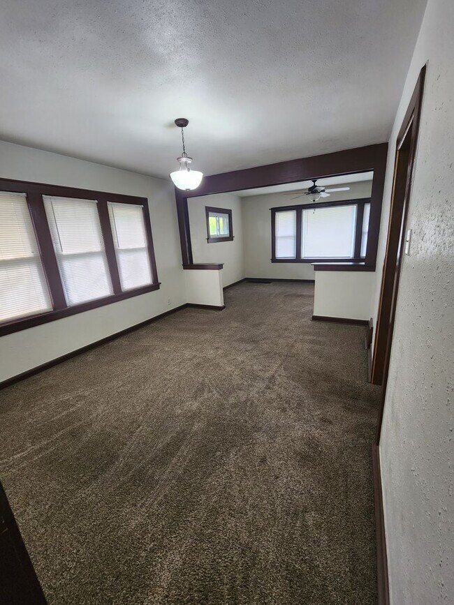 Building Photo - Duplex at 7029 35th Avenue