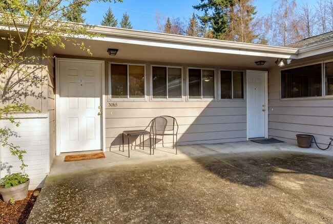 Foto del edificio - 3065 124th Ave NE