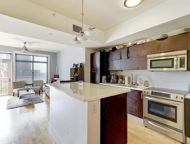 Foto del edificio - 603 Davis St