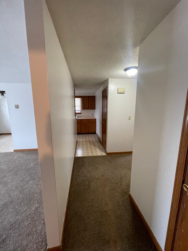 Building Photo - 2719 Oppenheim Ct