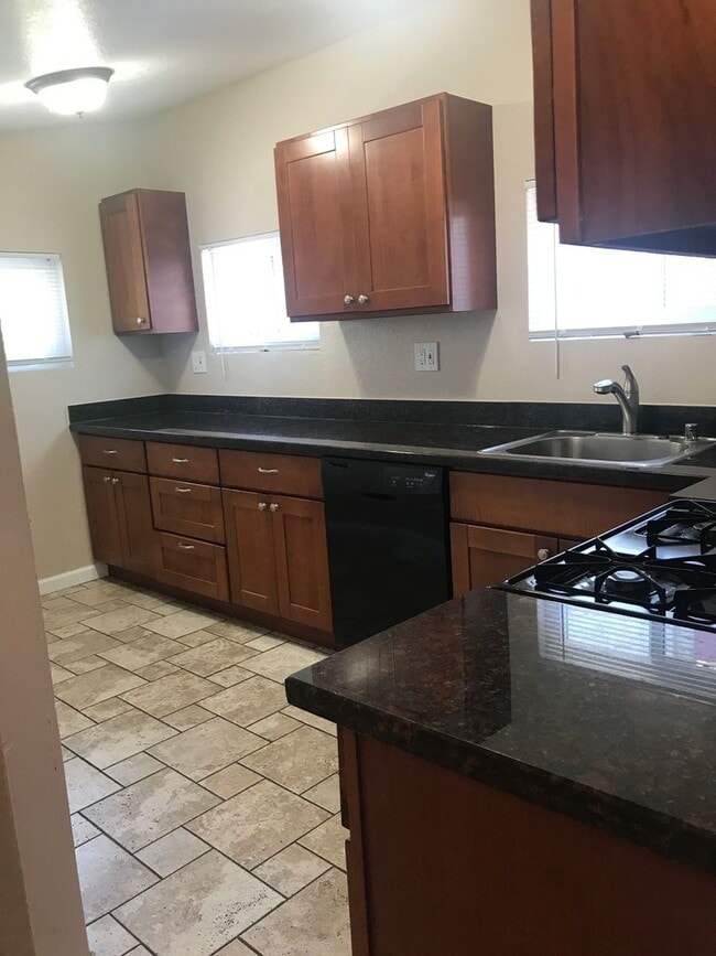 Photo - 01623 Apartment