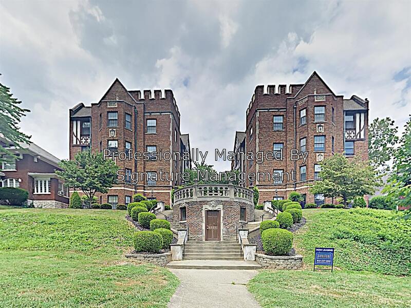 Primary Photo - 2111 Eastern Pkwy
