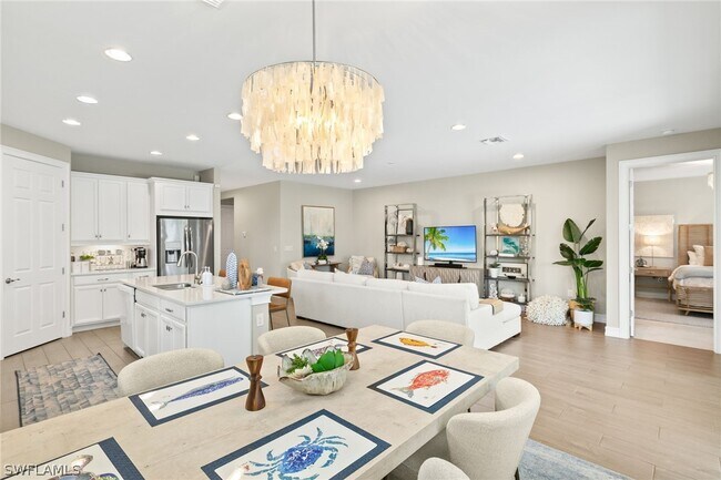 Foto del edificio - 14546 Tropical Dr