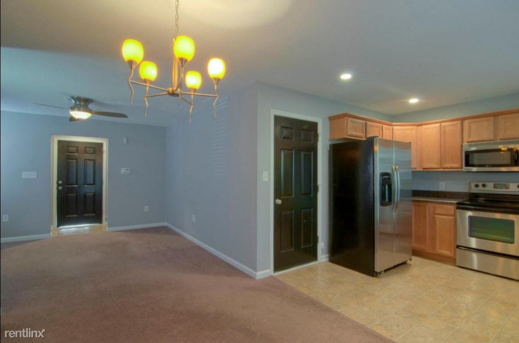 Foto principal - 875 Blue Spruce Way