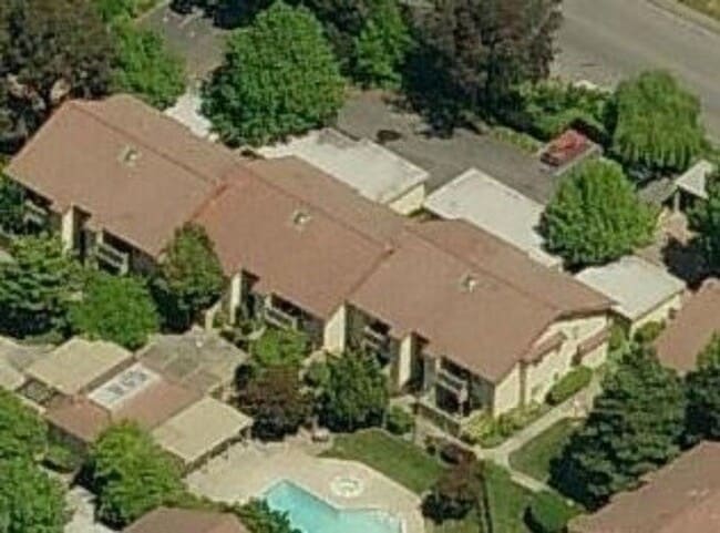 Photo - Nice 2 bed, 2 bath Condo with 1 Car Garage...