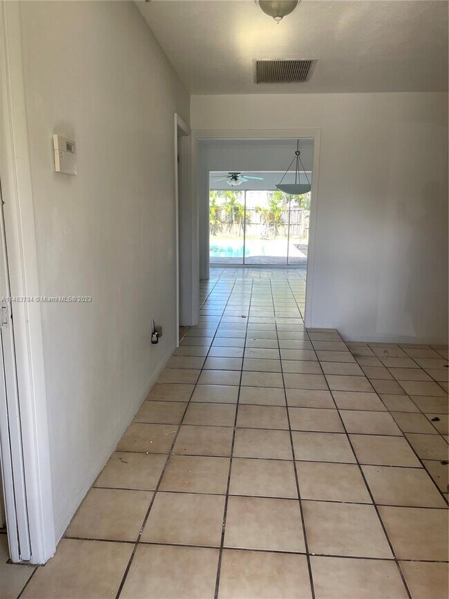 Foto del edificio - 4315 Harrison St