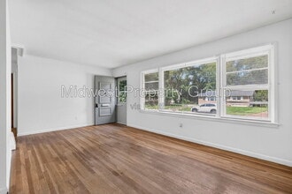 Building Photo - 59 Fenwick Dr