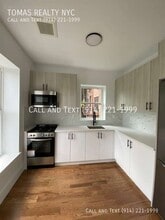 Building Photo - 286 Hawthorne Ave