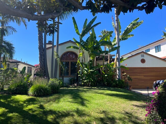 Building Photo - 10579 Dunleer Dr