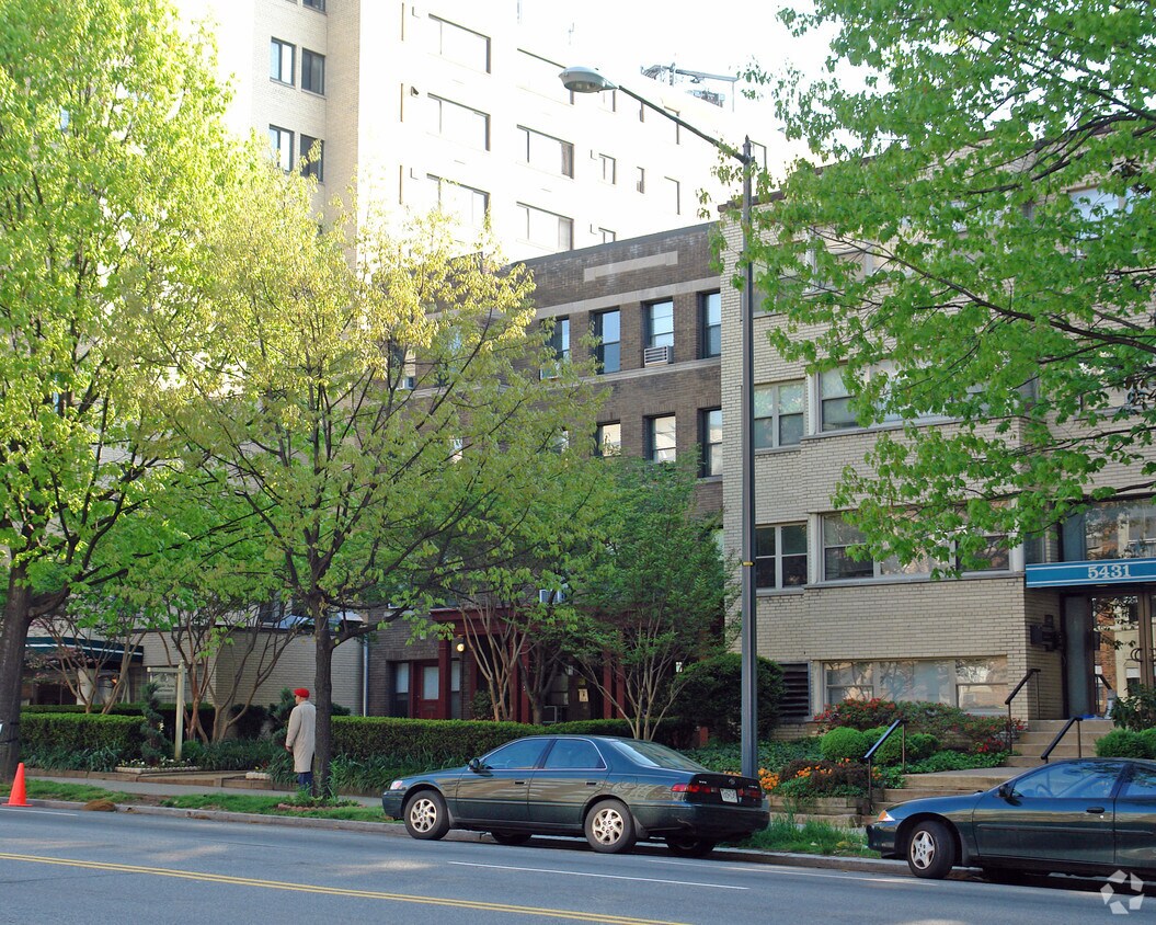 Lincoln Arms Apartments Washington, DC