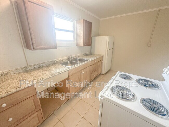 Foto del edificio - 324 Pearl St