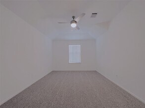 Building Photo - 14918 Cypress Holw Dr