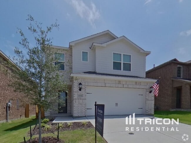 Building Photo - 1207 Bullock Dr