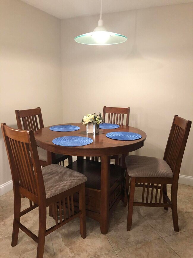 Foto del edificio - 5187 Europa Dr