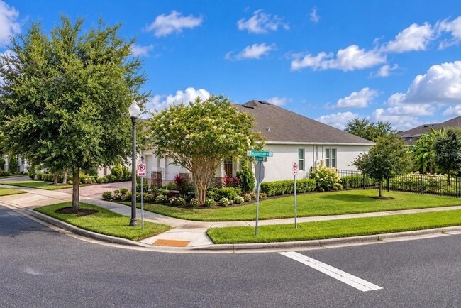 Building Photo - 10899 Longleaf Woods Dr