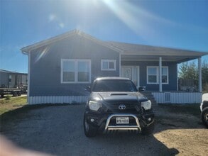 Building Photo - 2250 Rd 5732