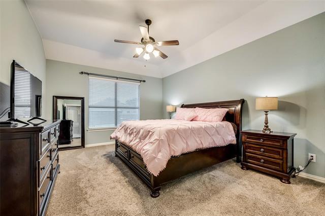 Building Photo - 205 Chinaberry Trail