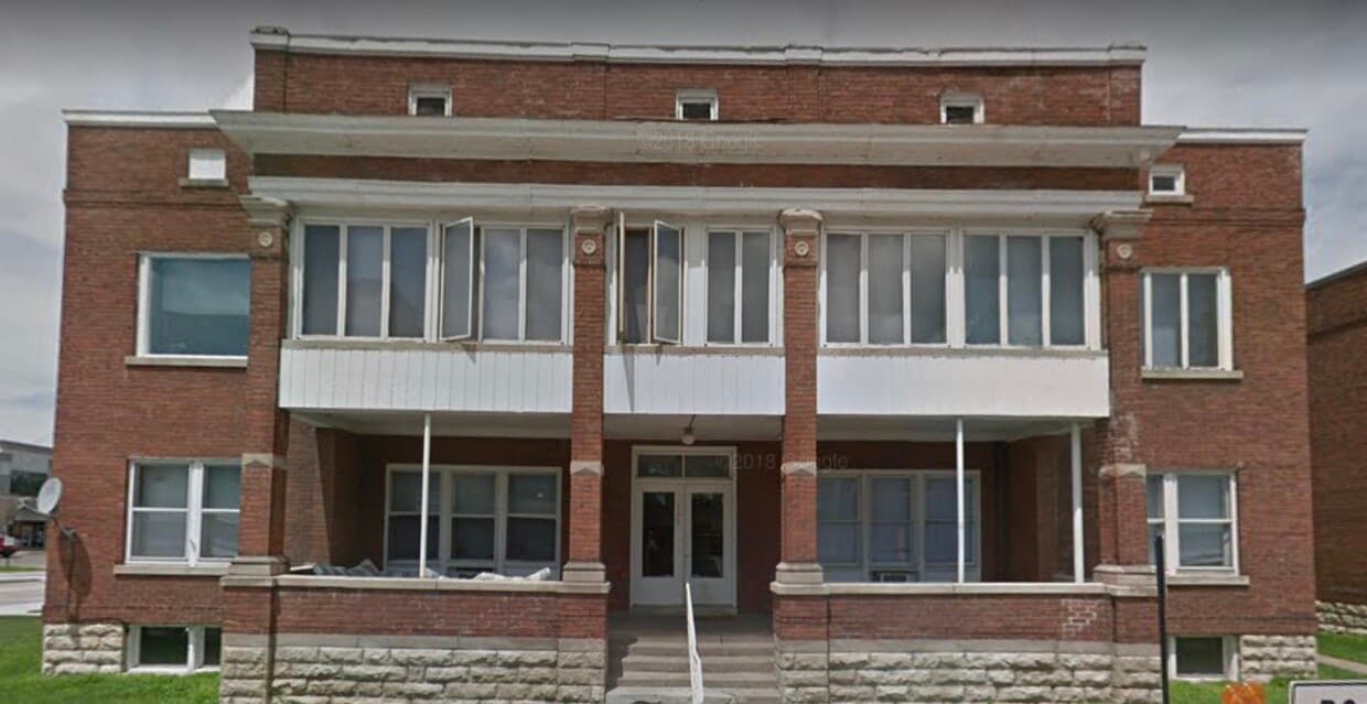 709 Cass St, La Crosse, WI 54601 Apartments in La Crosse, WI