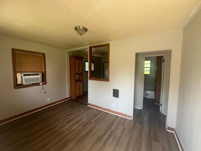Foto del edificio - 2 br home in Ward
