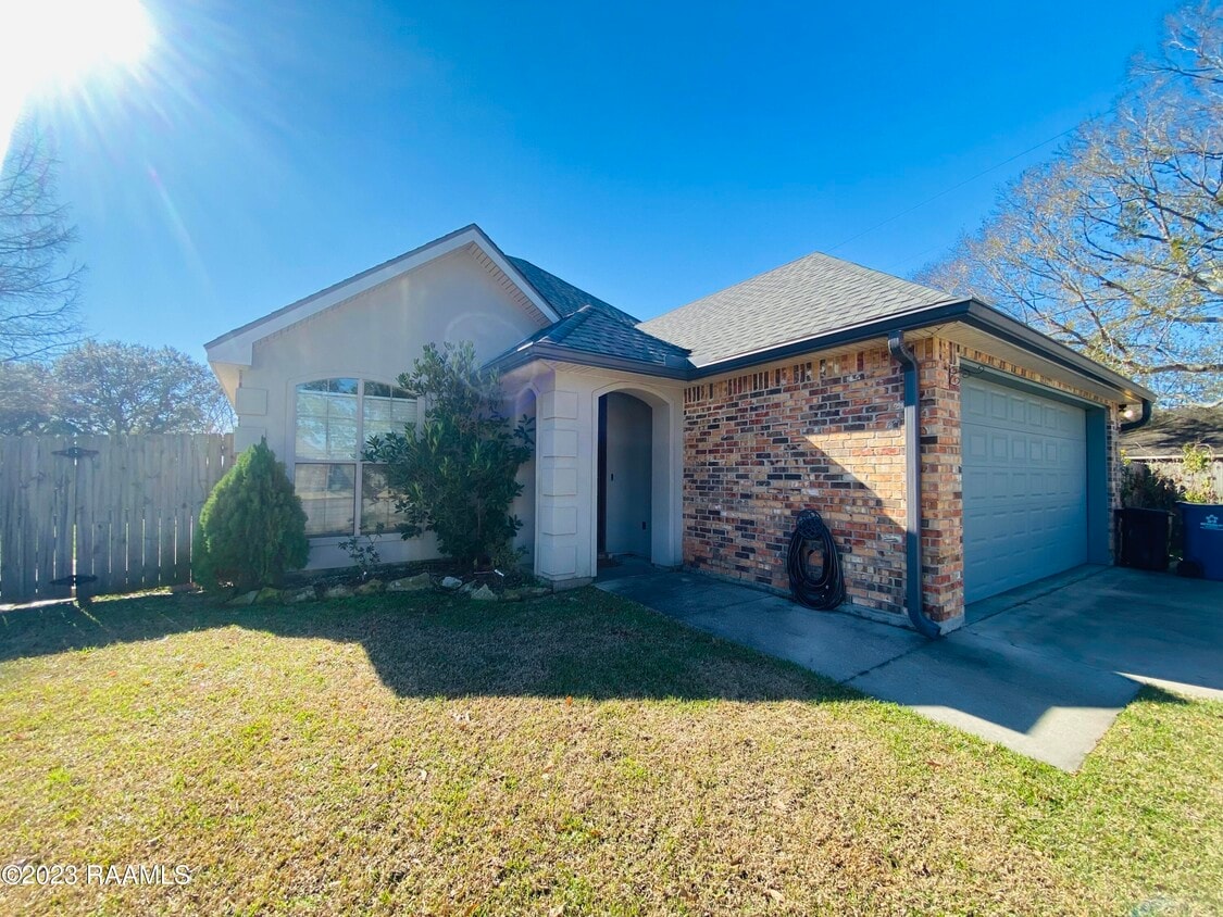 429 Milton Estates, Youngsville, LA 70592 House Rental in Youngsville, LA