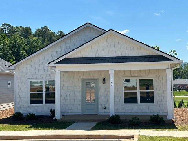 Building Photo - Cottages at 76