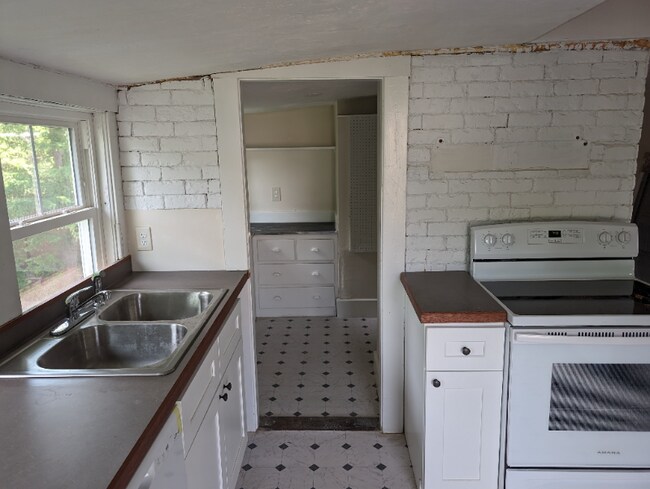 Building Photo - 67A Great Rd