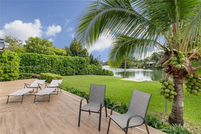 Foto del edificio - 6880 SW 126th Ter