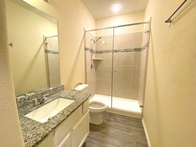 Foto del edificio - 29880 Dovetail Blf Ln