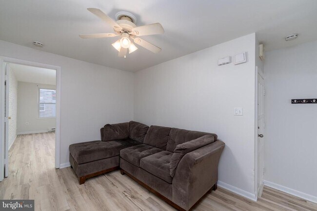 Foto del edificio - 1722 Eastern Ave