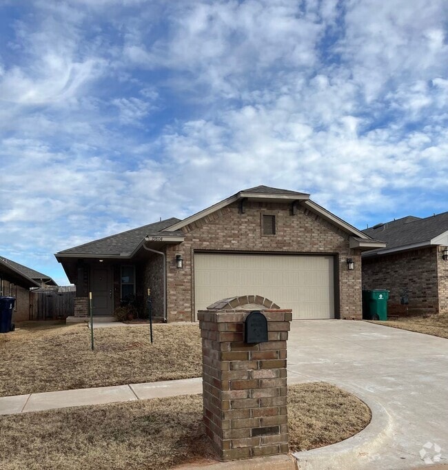 Building Photo - 19804 Barrister Cir