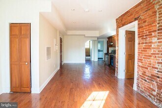 Building Photo - 1836 E Passyunk Ave