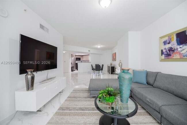 Foto del edificio - 16699 Collins Ave