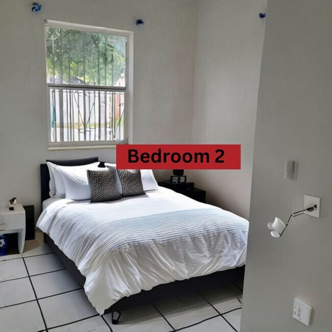 Foto del edificio - 556 NW 96th St