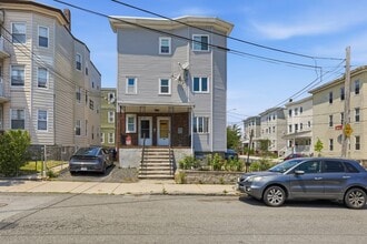 Building Photo - 88 Vernal St