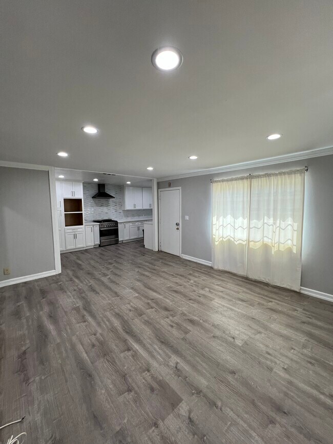 Livingroom and Kitchen - 1280 Wingate Pl