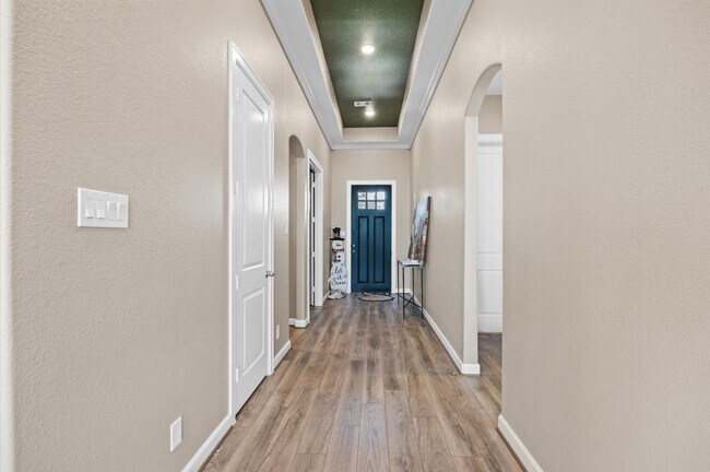 Foto del edificio - 24418 Moonlit Shore Dr