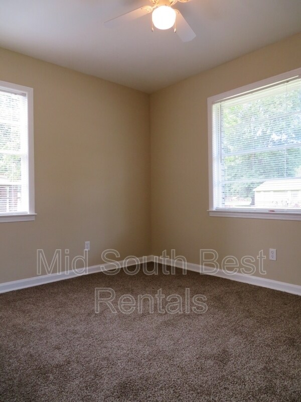 Foto del edificio - 605 Leavert Ave