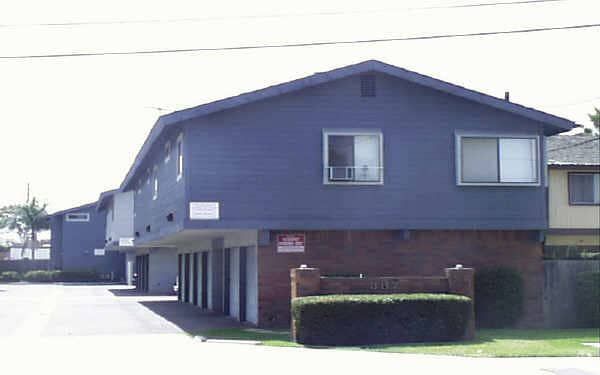 Building Photo - 387 W Wilson St