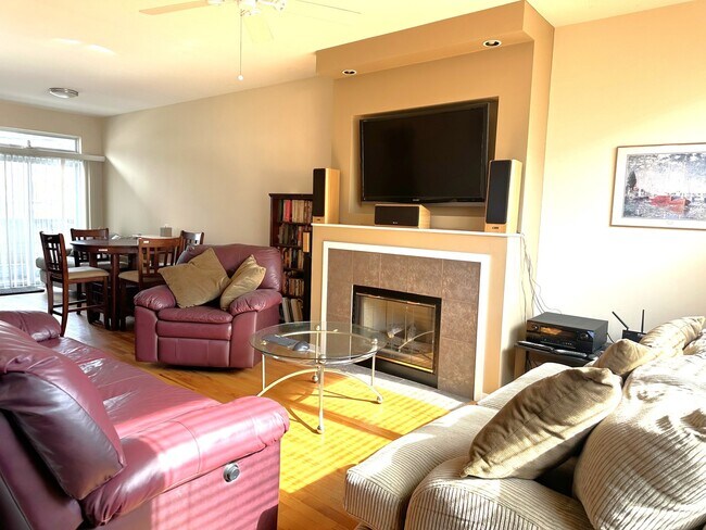 Foto del edificio - 3209 N Drake Ave