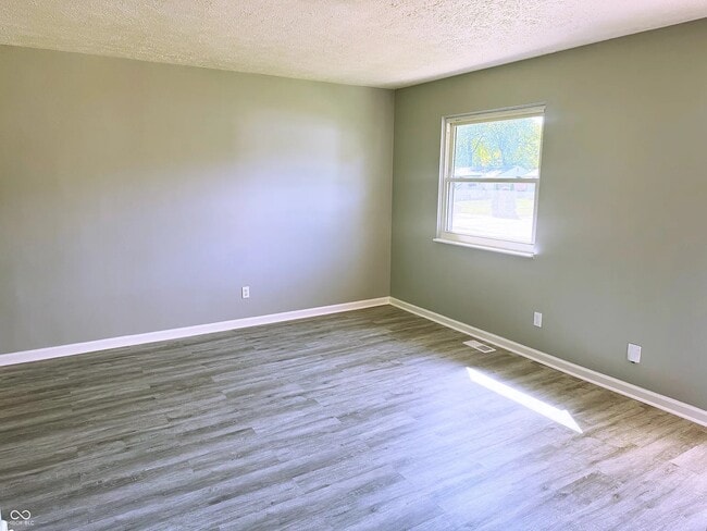 Foto del edificio - 1353 New Field Ln