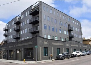 Building Photo - 1300 Ogden St