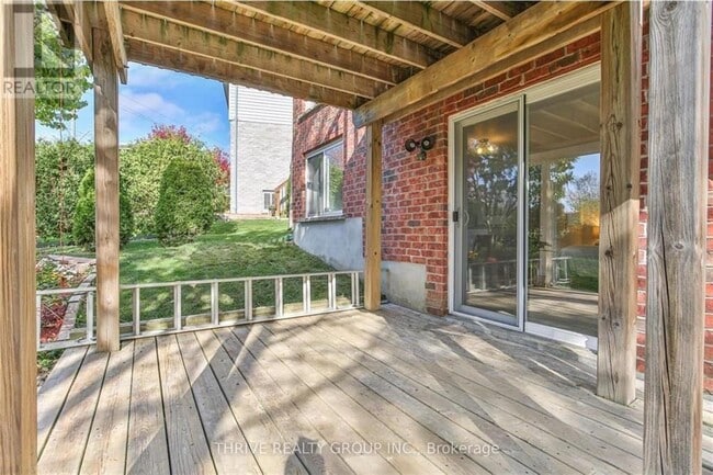 Building Photo - 513 Blackwater Pl