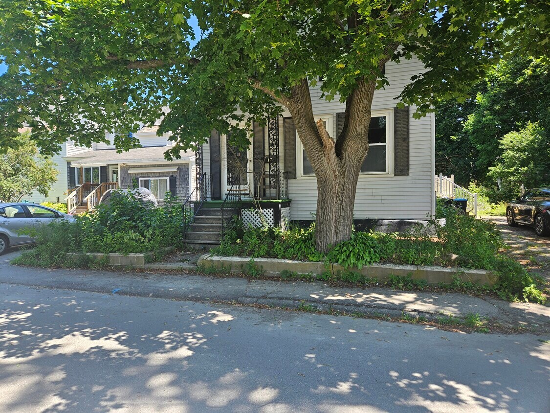 Foto principal - 12 7th St