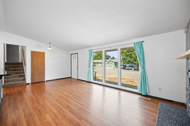 Foto del edificio - 14406 E 7th Ave